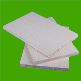 杉木芯生態(tài)板（銀絲橡木）