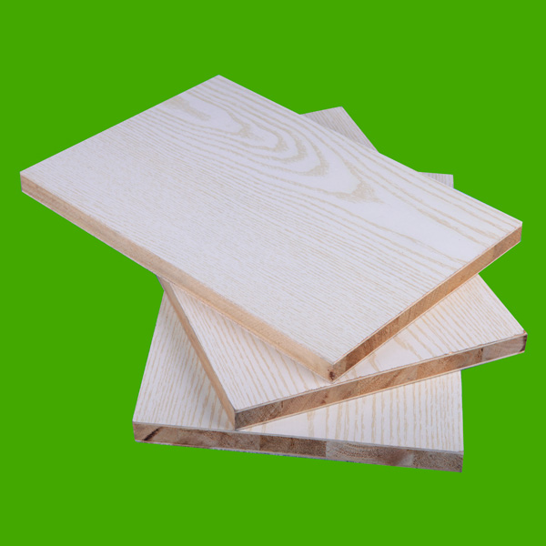 金杉木生態(tài)板(傲雪凌霜) 金杉木生態(tài)板(傲雪凌霜)