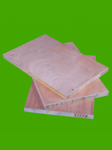 機拼白松木工板 機拼白松木工板